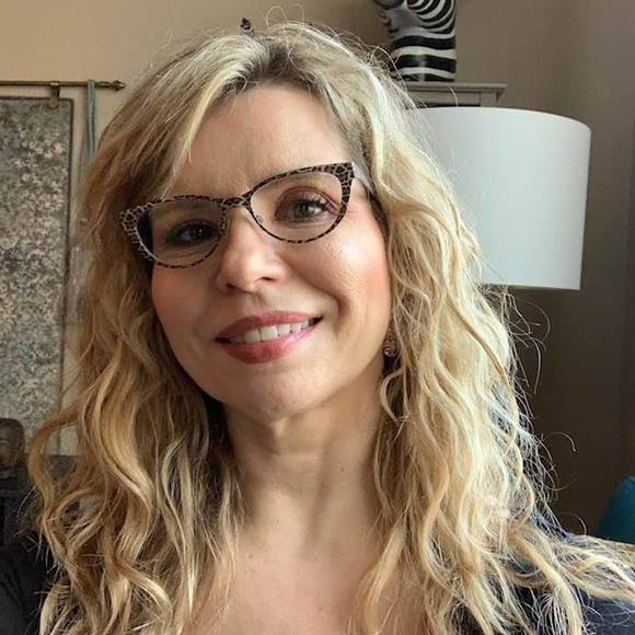 Meet your Posher, Victoria - Picture 1 of 1